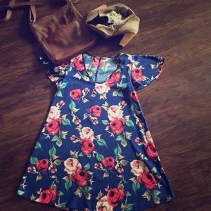 Floral flowy dress